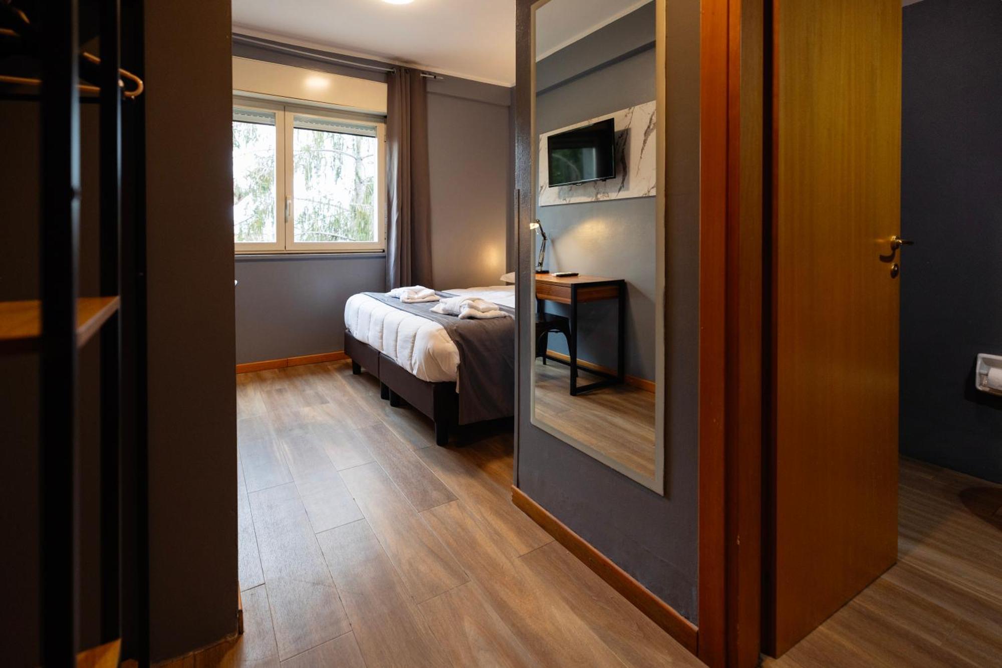 Scheppers Hotel Рим Екстериор снимка